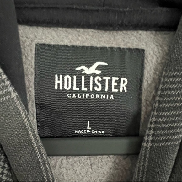 Hollister Dark Gray Plaid Hoodie - Picture 5 of 6